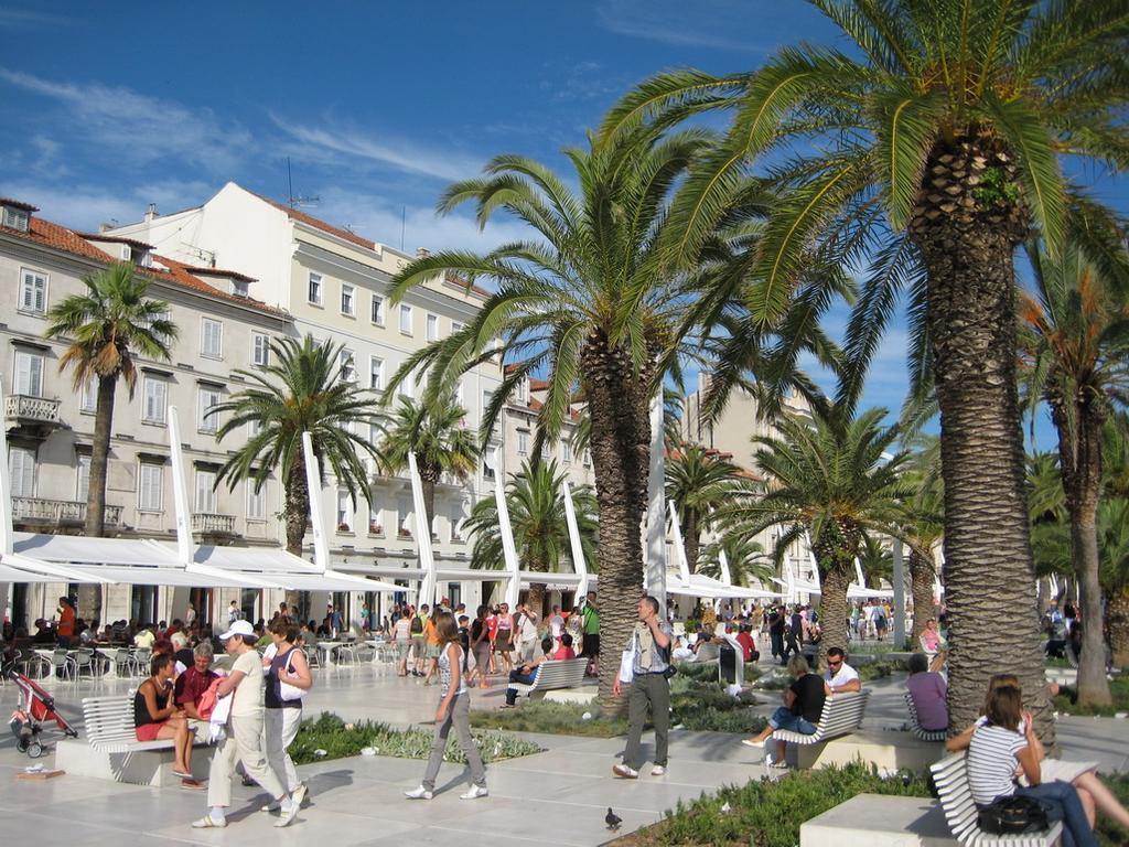 Apartment Dominik Split Bagian luar foto