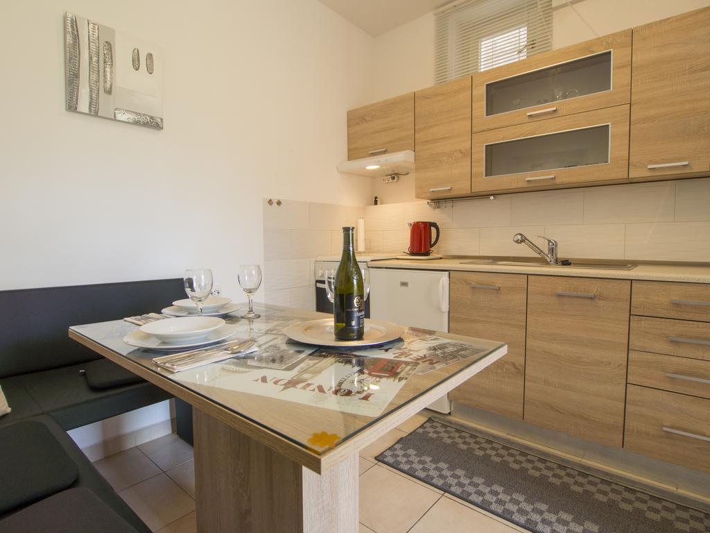 Apartment Dominik Split Bagian luar foto